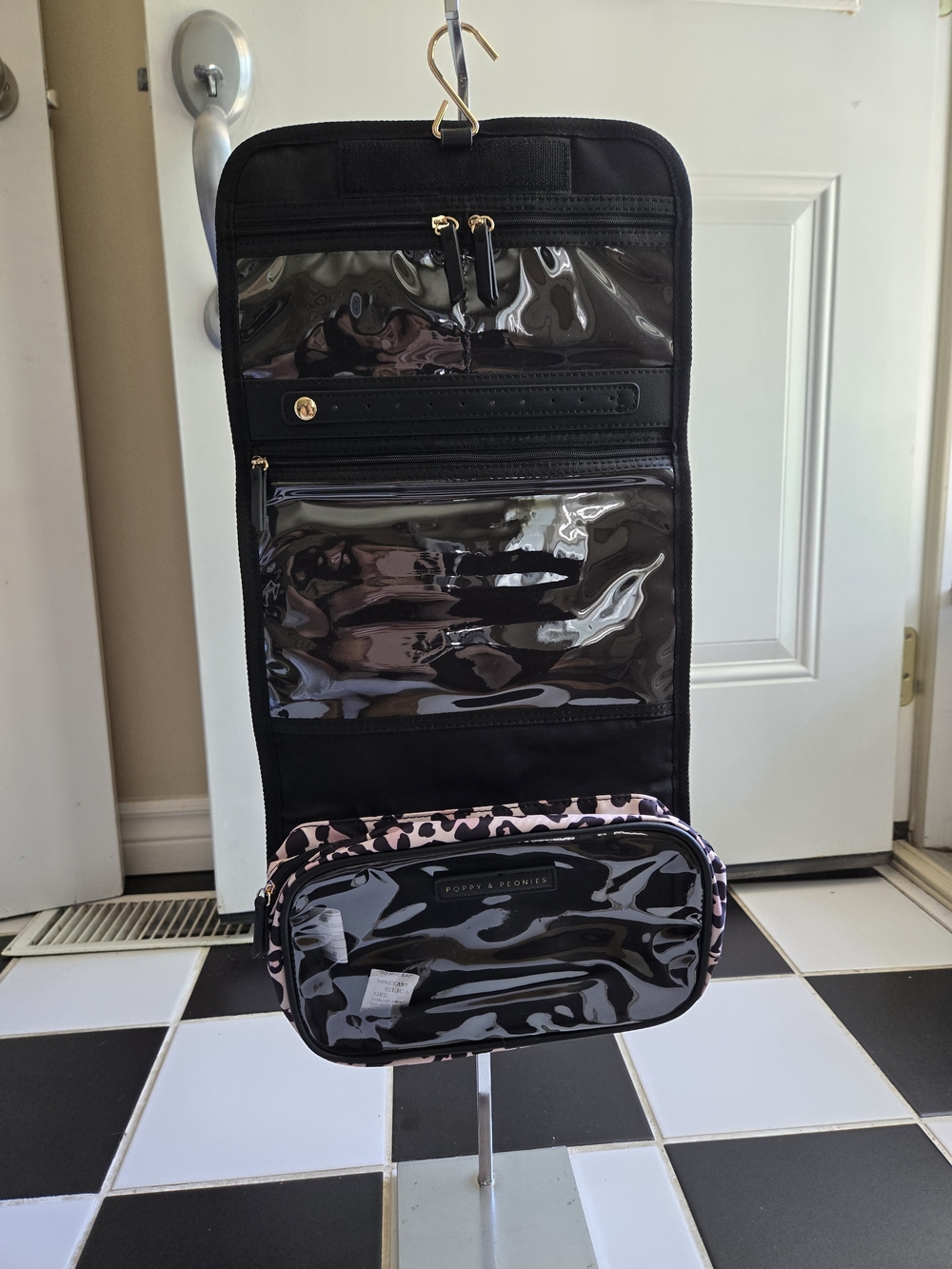 Poppy & Peonies Travel Hanging Toiletry Bag